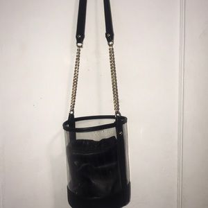 Bucket bag
